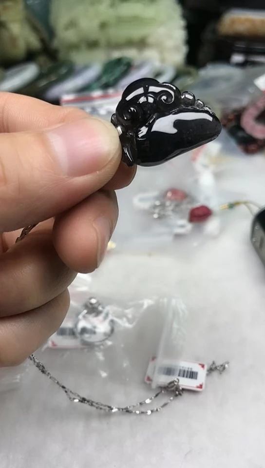 【闪购商品】碧玺颈饰银S925镶嵌拍二发一否不发货