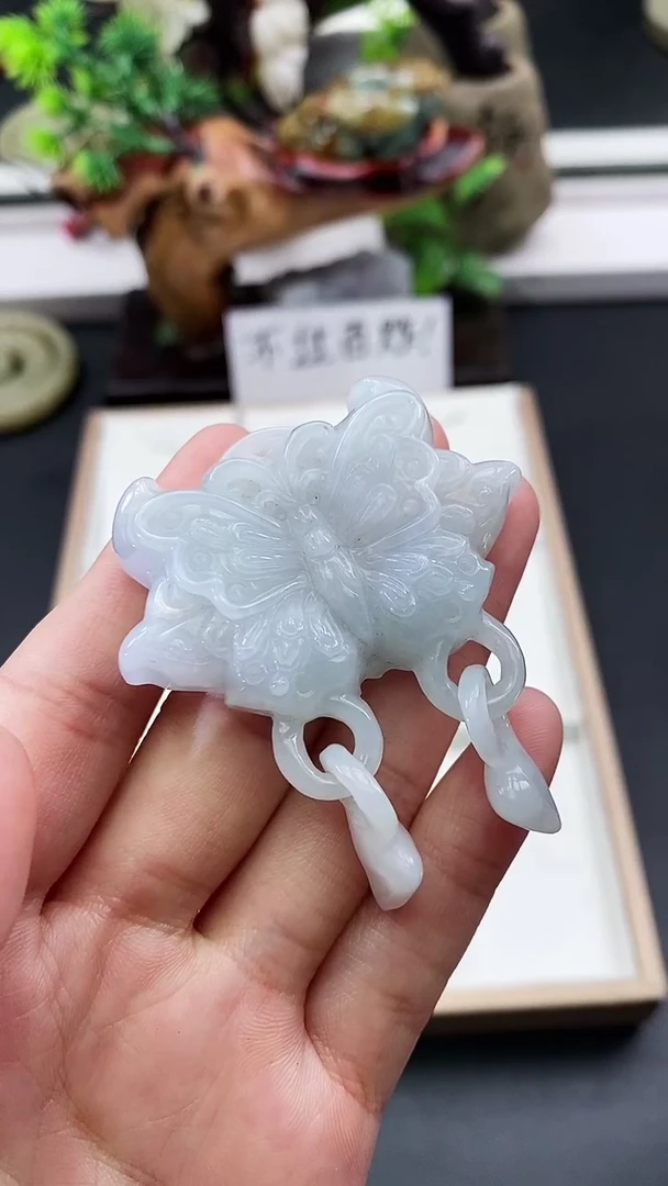 颈饰未镶嵌翡翠天然缅甸A货翡翠