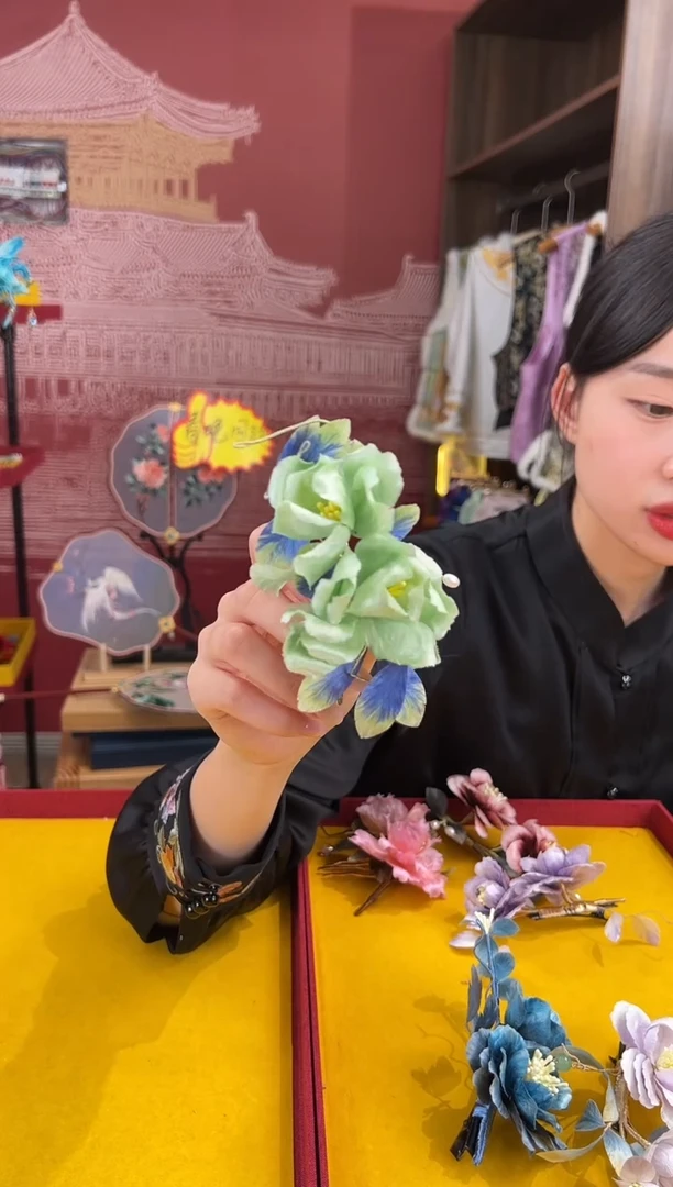 【闪购商品】刺绣非遗绒花（发饰）