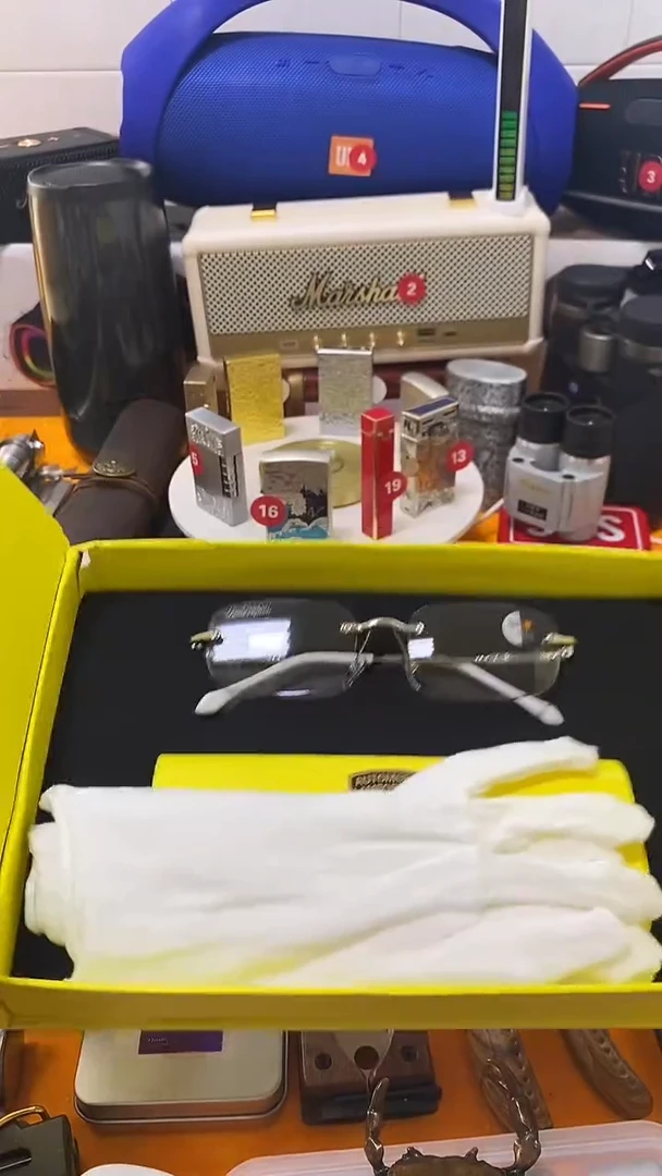 闪购商品 如图所示