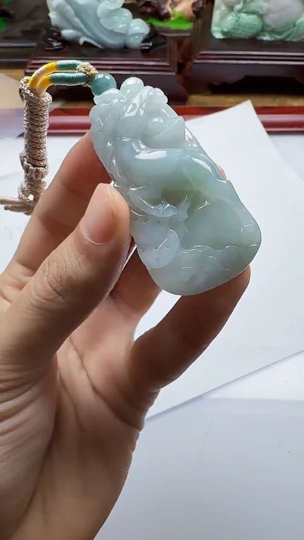 吊坠(不含链)未镶嵌翡翠1