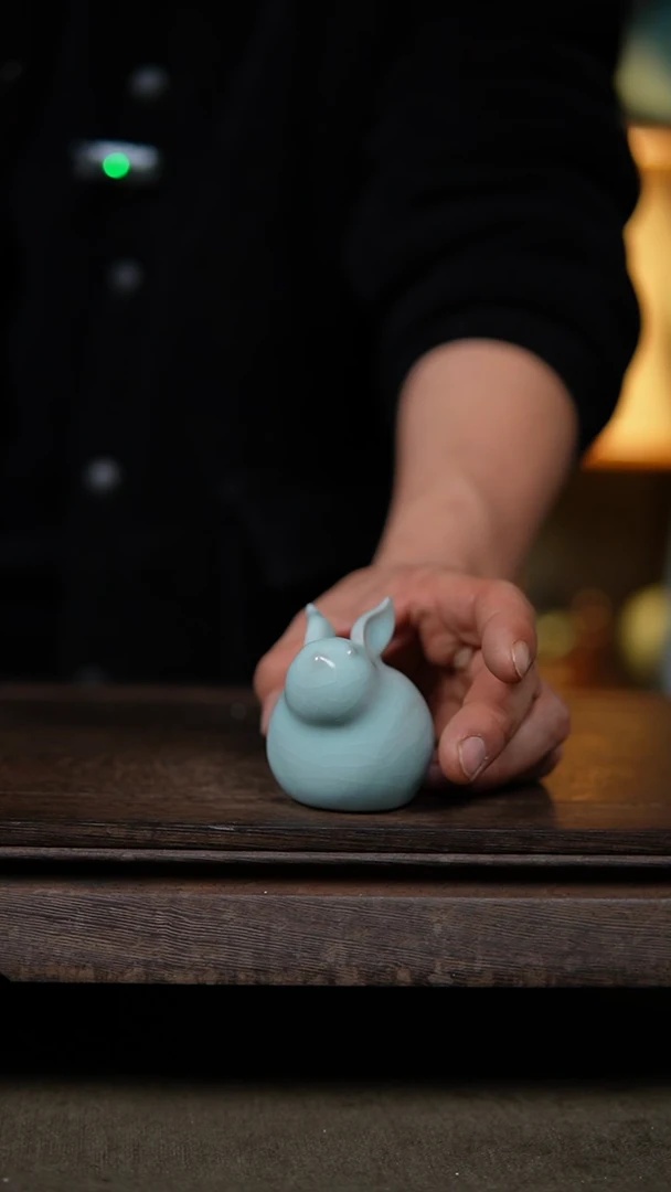 【闪购商品】杯仿古月白精工兔茶宠瑕