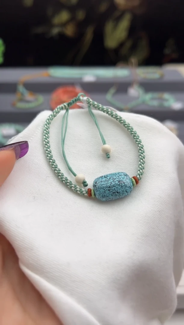 未镶嵌绿松石手绳洋.A76