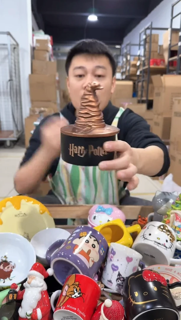 瓷片分院帽首饰盒