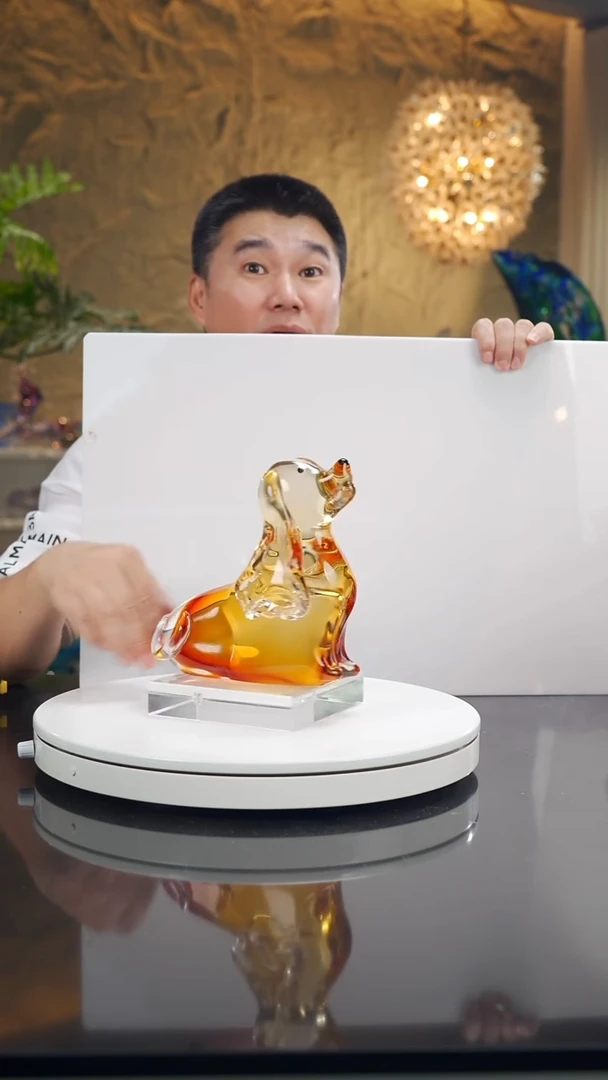 摆件设计款琥珀狗摆件
