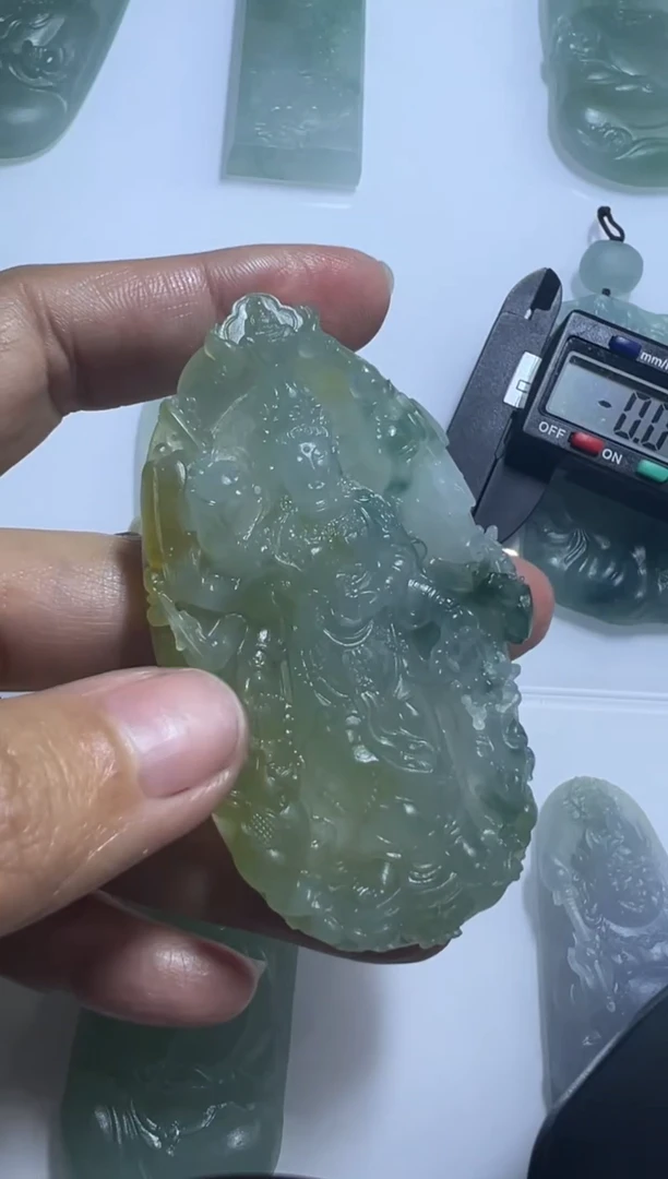 【闪购商品】定制翡翠未镶嵌牌子