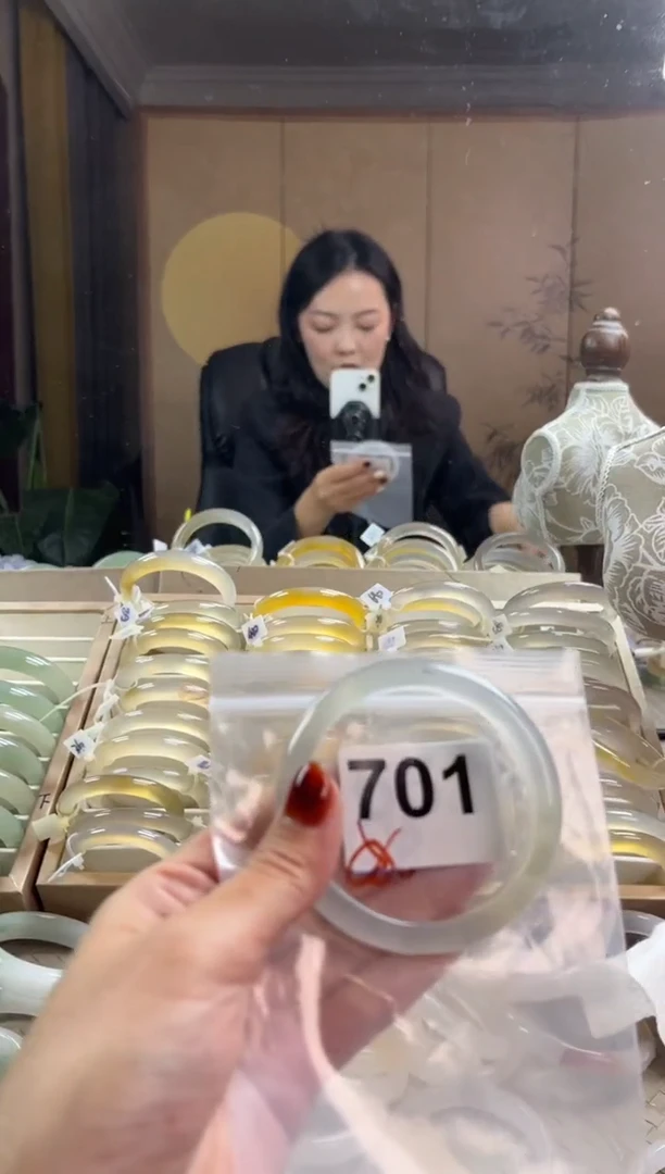 手镯玛瑙/玉髓未镶嵌701