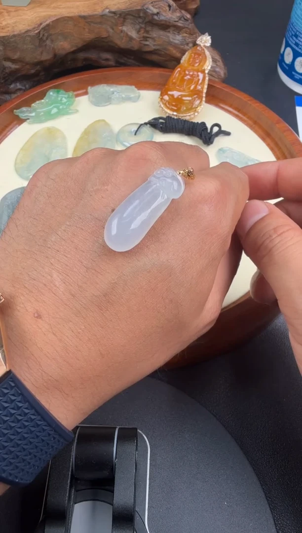 吊坠(不含链)18K金镶嵌翡翠151-瓜瓜