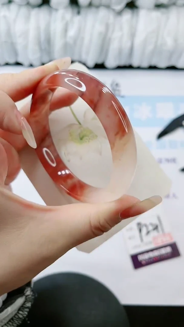 【闪购商品】石英质玉手镯未镶嵌多样性发货P241