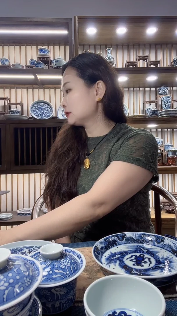 清***子直播间福利海水壶承元青花
