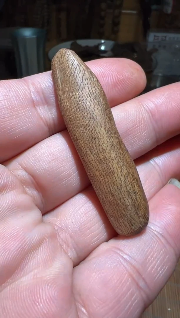 沉香沉香碎屑马泥涝1.8克