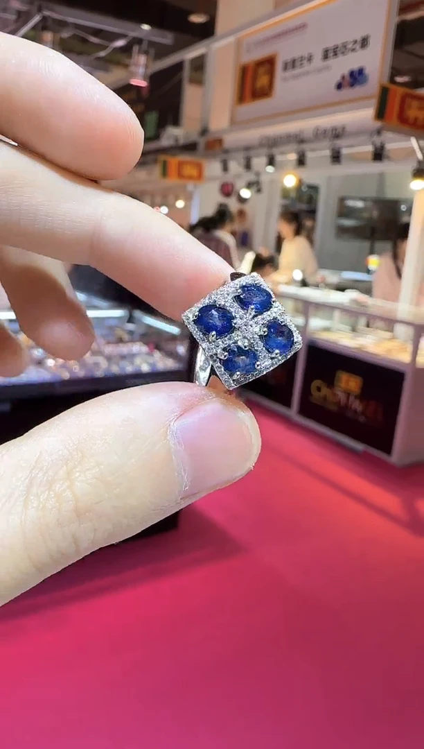 戒指蓝宝石银S925镶嵌皇家蓝