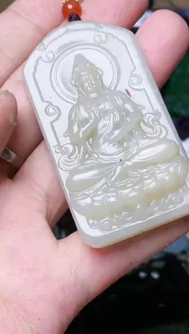 颈饰未镶嵌和田玉1