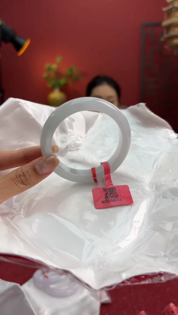 未镶嵌手镯翡翠翡翠手镯4