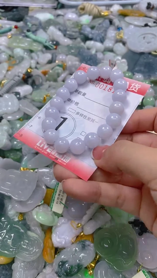 翡翠未镶嵌颈饰闪购0018125