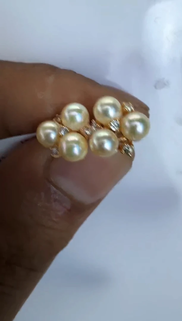 银S925镶嵌海水珍珠耳饰耳钉