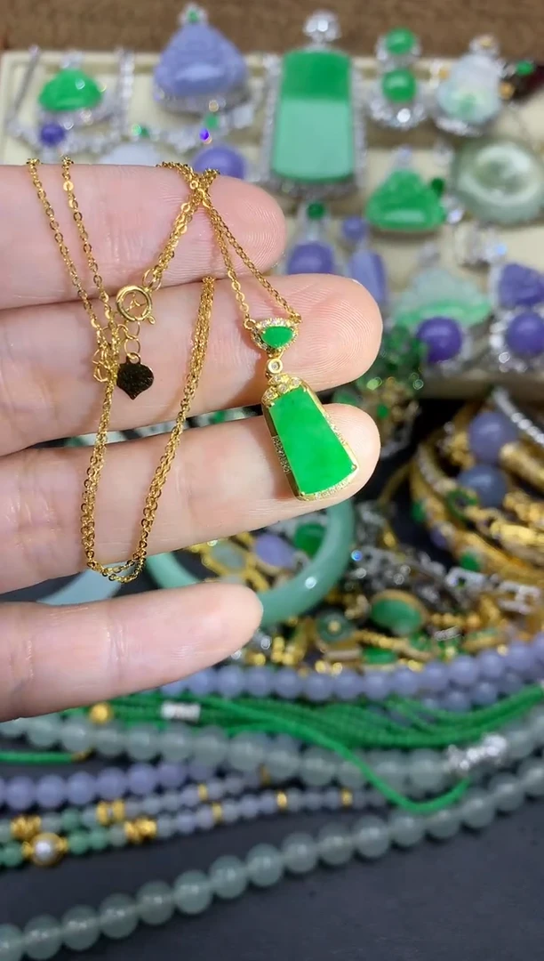 【闪购商品】翡翠颈饰18K金镶嵌493-中国好珍宝