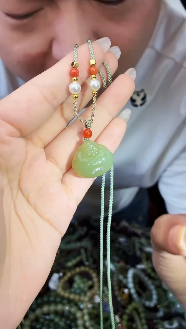 未镶嵌和田玉挂件多样性发货拍一发一