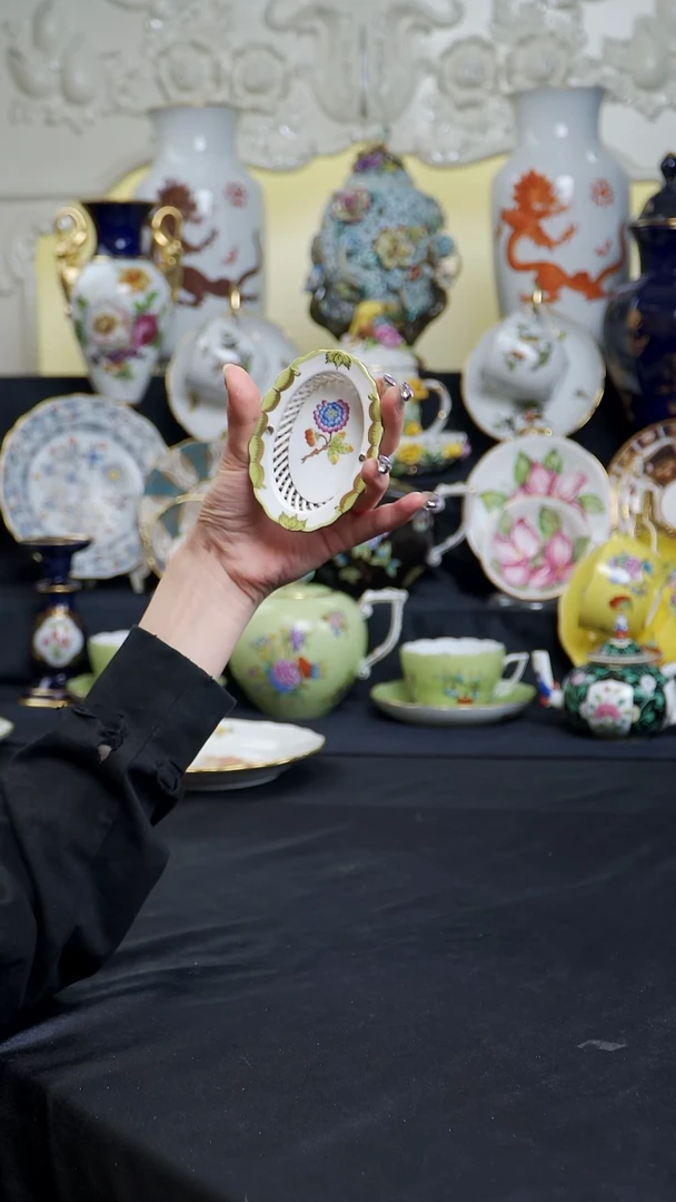 骨瓷婷婷中古器物如图所示40