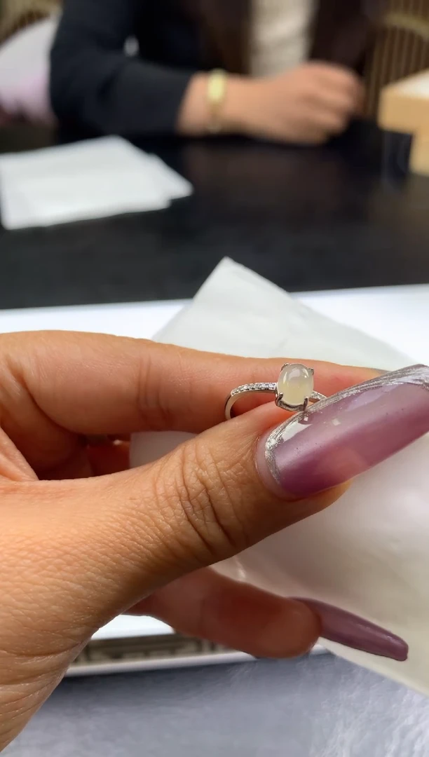 银S925镶嵌戒指翡翠哈*翡翠