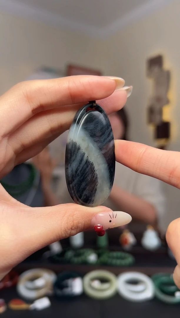 颈饰未镶嵌和田玉青花 z料 55*29*10