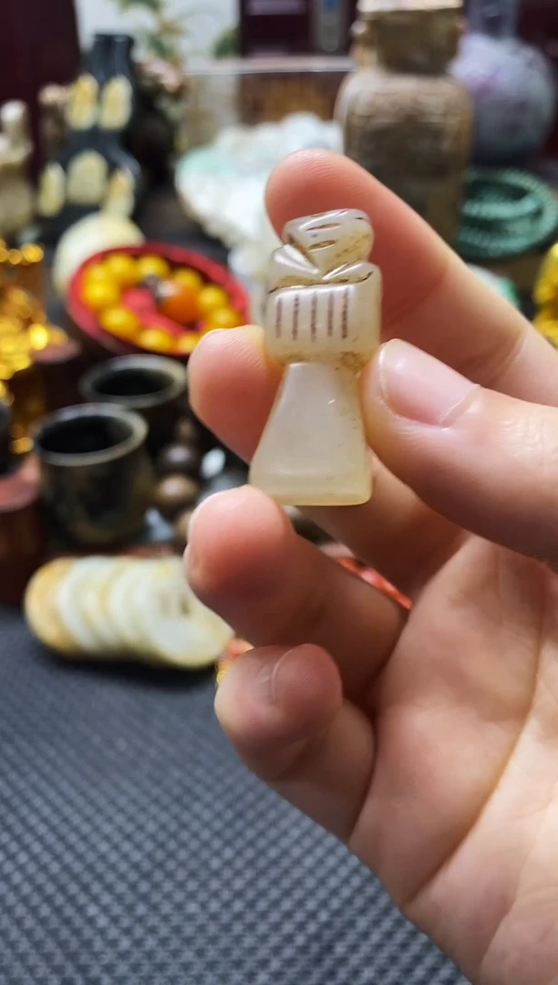 未镶嵌和田玉挂件1