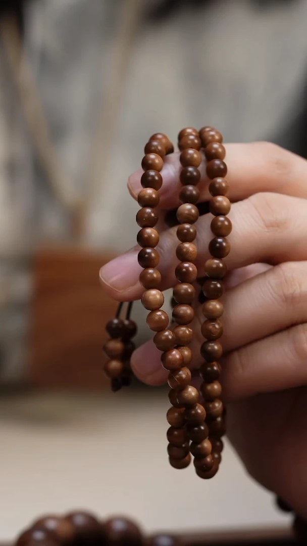檀香木手串/手链老山檀香0.6圆珠多圈瑕疵