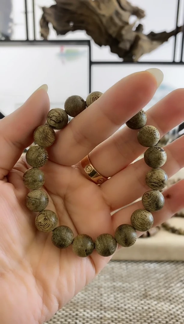 【闪购商品】沉香手串正区达拉干百年老料11MM手串