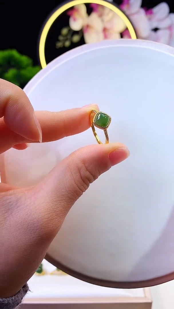 银S925镶嵌戒指和田玉碧玉方糖戒指