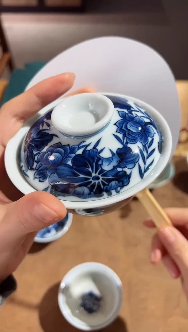 什***羽雨后 湛蓝系列 舒卷任天真 满荷盖碗