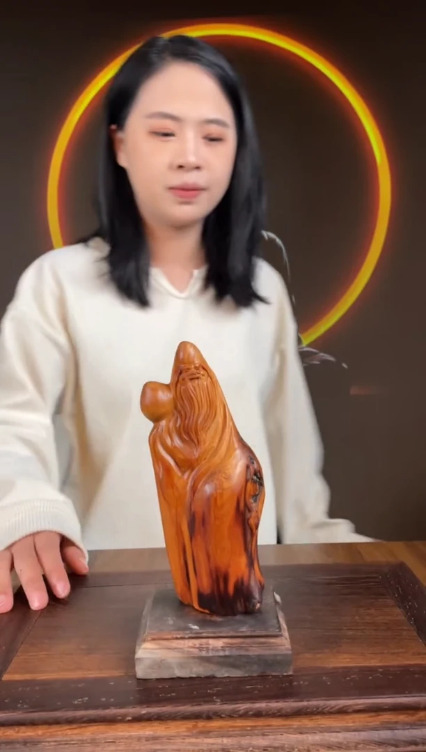 【闪购商品】柏木（崖柏）手工摆件,先抢先得!