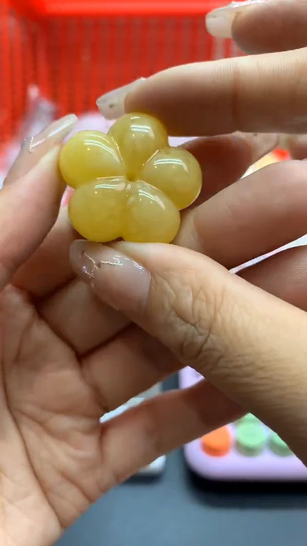 未镶嵌琥珀珠宝奇石2206