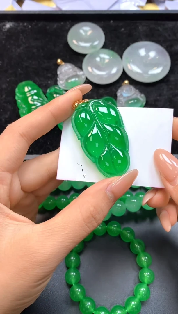 珍品臻选（吊坠配扣头）142