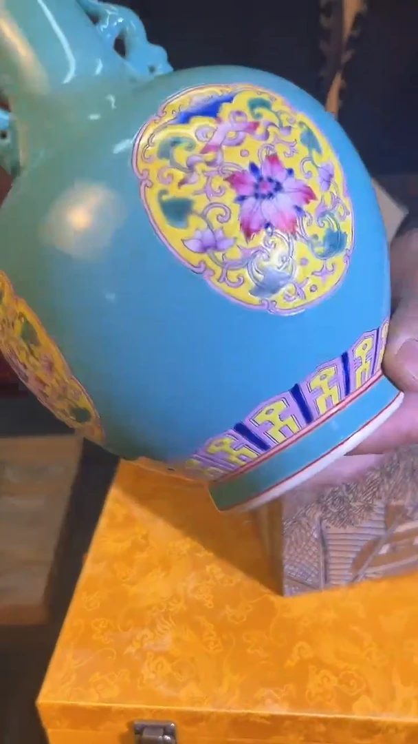 【闪购商品】瓷片144F现代工艺品一个