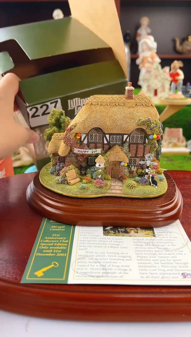 【闪购商品】紫砂茶宠中古小房子