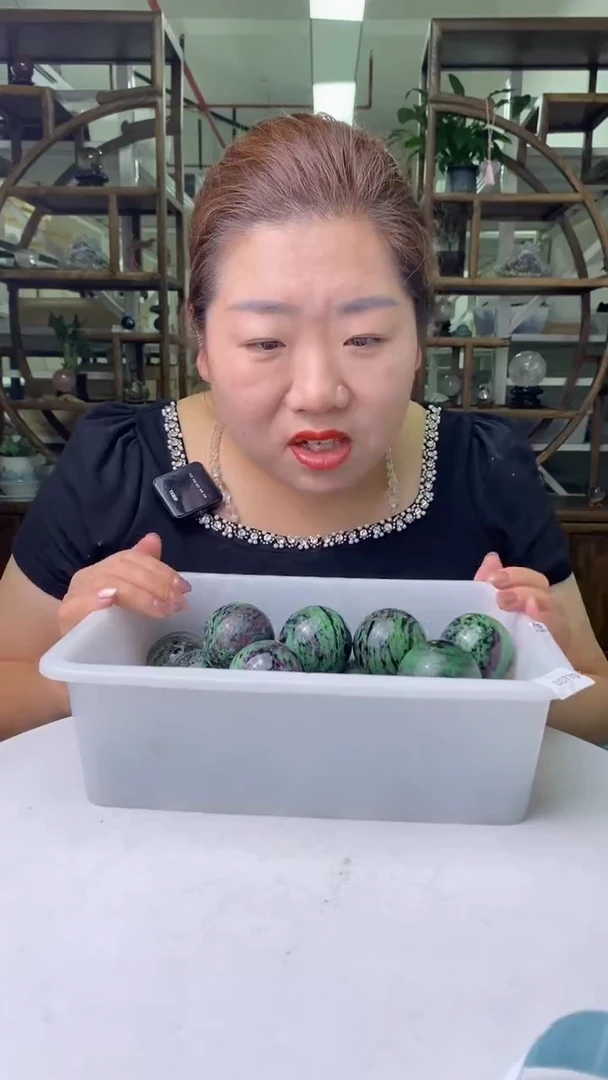 水晶珠宝半成品未镶嵌红绿宝球D770多样性发其一