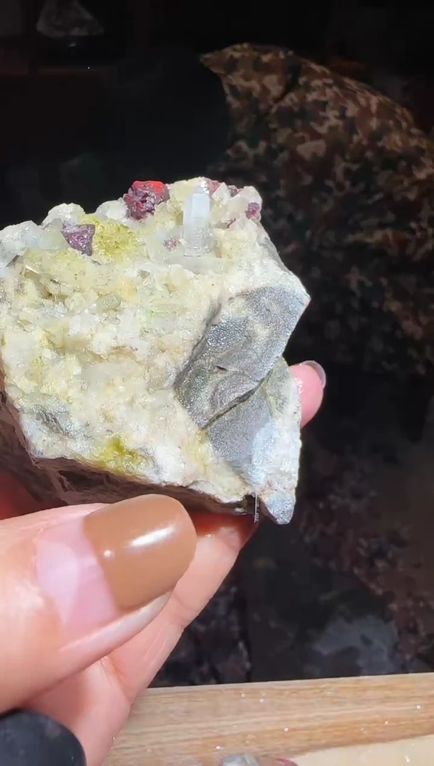 天然辰砂朱砂毛料14