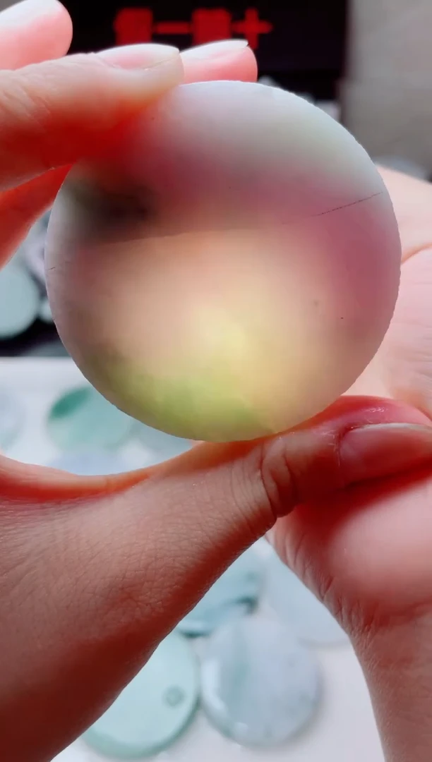 翡翠未镶嵌颈饰4504.......