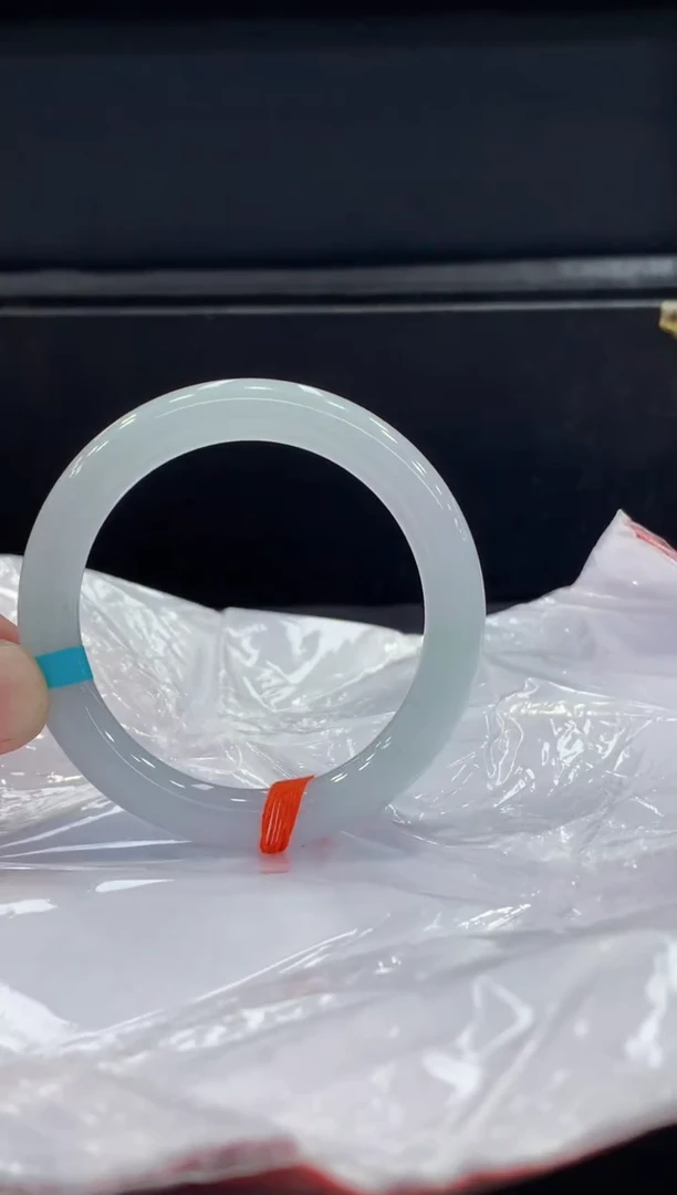 未镶嵌手镯翡翠翡翠手镯