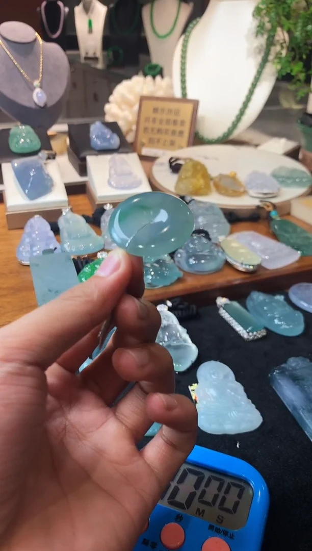 未镶嵌定制翡翠林*芬  S毛货不退不换