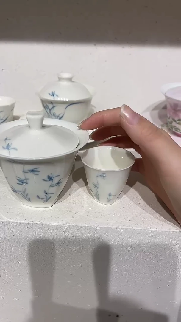 青花兰花盖碗＋杯