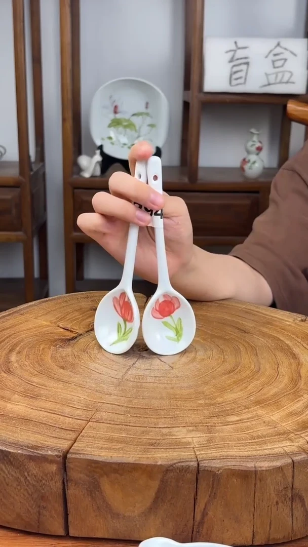 瓷片景德镇手绘高温（釉中彩）粉色郁金香勺子一对294
