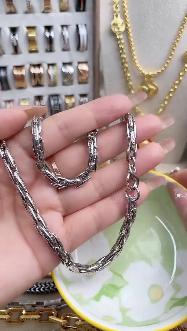 瓷片AAAAAAAAAAAAAAAA