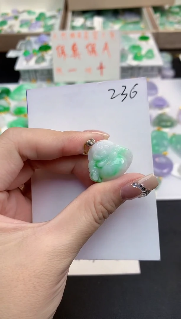 颈饰未镶嵌翡翠天然缅甸a货翡翠