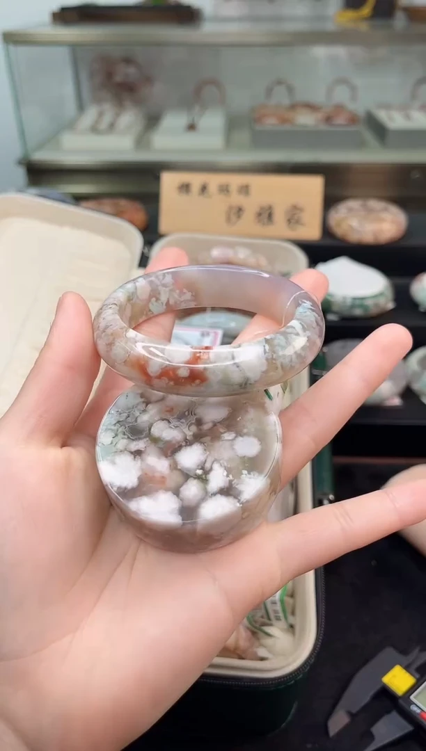 未镶嵌手镯石英质玉55圈口（赠品镯心）s9240112