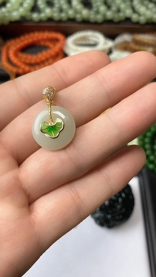 【闪购商品】和田玉吊坠未镶嵌1