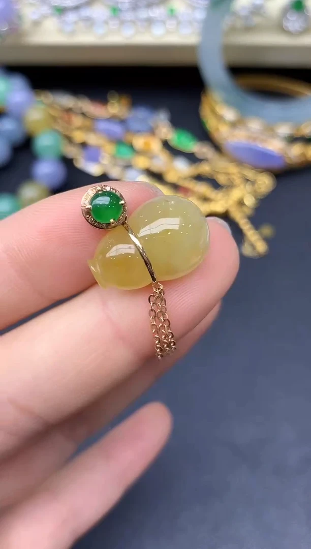 颈饰18K金镶嵌翡翠153-雪姐翡翠天天见