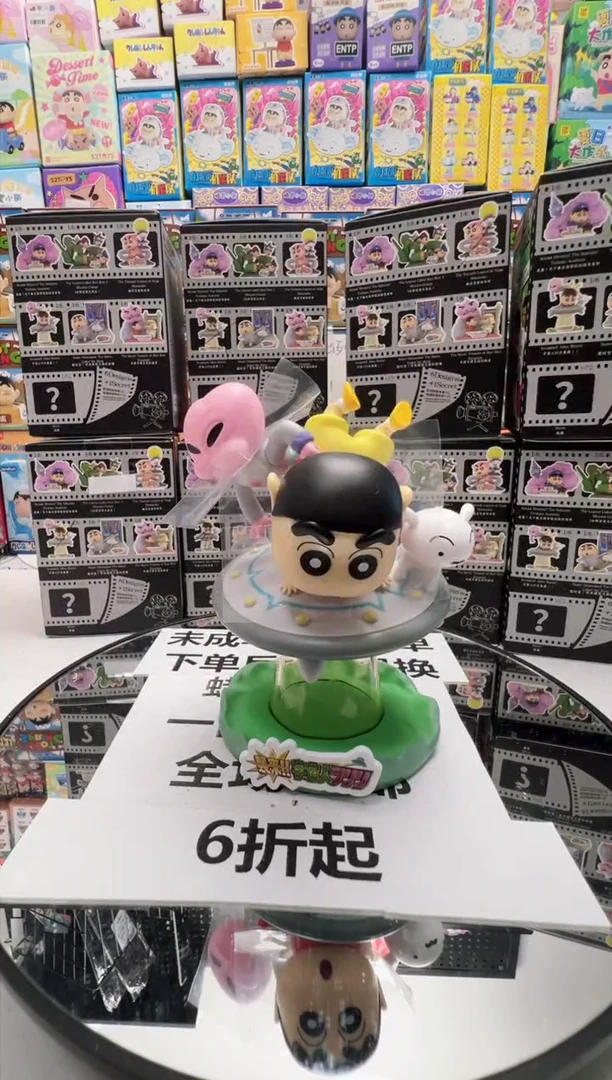 宇宙人大电影系列摆件