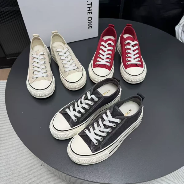 王一一/W.THE.ONE欧货翘臀帆布鞋厚底系带休闲鞋板鞋