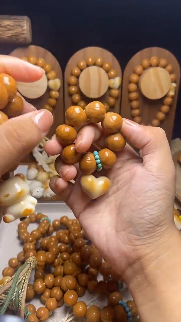 猴头核桃手串小手捻屁桃